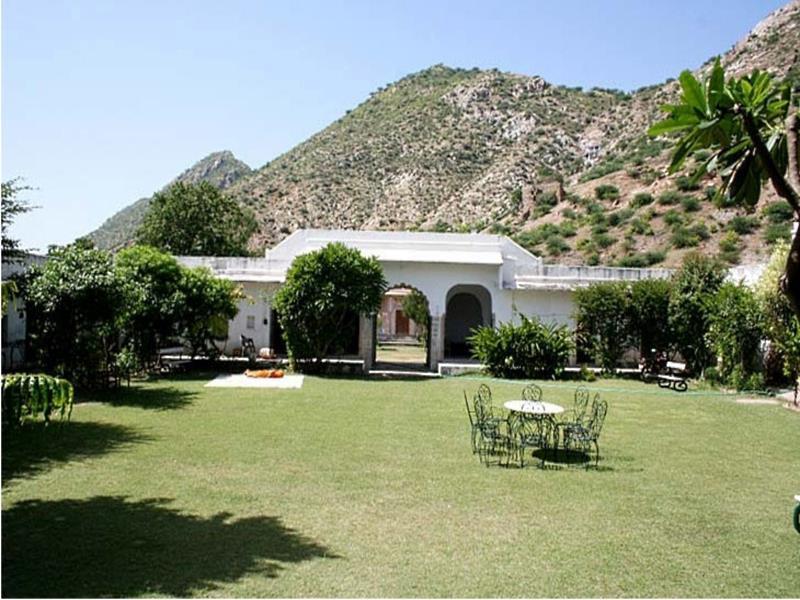 Rajmahal Palace - Kanota Hotels Deoli ภายนอก รูปภาพ